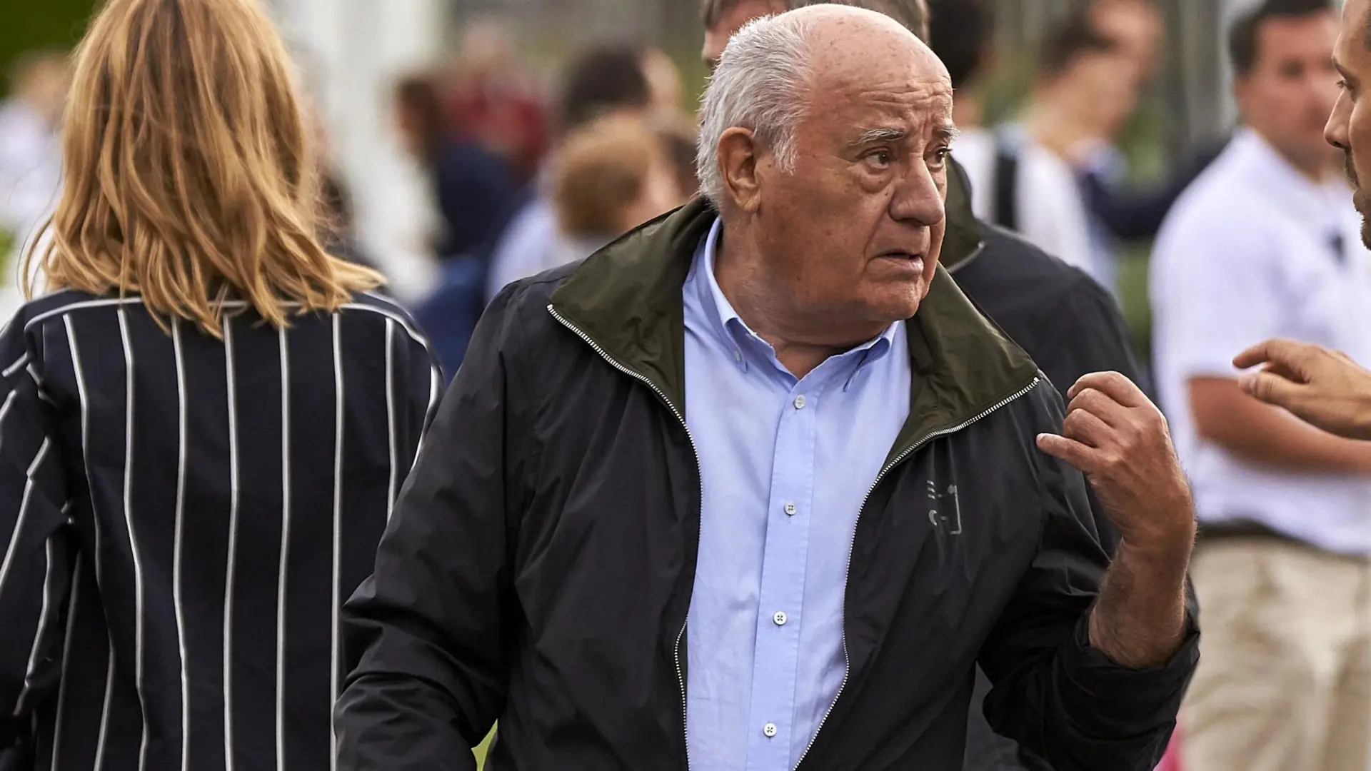 Amancio Ortega compra un nuevo centro logístico en Países Bajos por 132 millones
