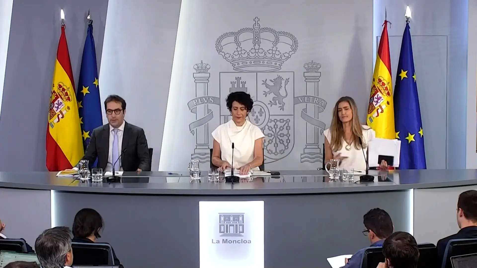 El Gobierno recupera el IVA del 21% a las gasolinas e introduce una ayuda de 15 céntimos por litro en el surtidor