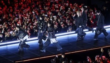 Piden la deportación de Corea del Sur de la acosadora de una estrella de BTS: se coló en su casa y tocó el timbre 133 veces