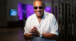 Tito Nieves celebra sus 67 años activo, con nuevo disco y el cariño del público