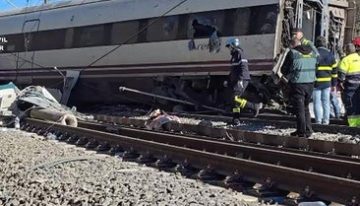 Un muerto y varios heridos en una colisión de trenes al norte de Londres