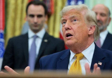 Trump prepara con el secretario general de la OTAN la cumbre de Turquía