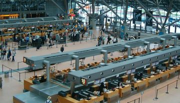 Desalojan el aeropuero de Hamburgo (Alemania) por un incidente de seguridad