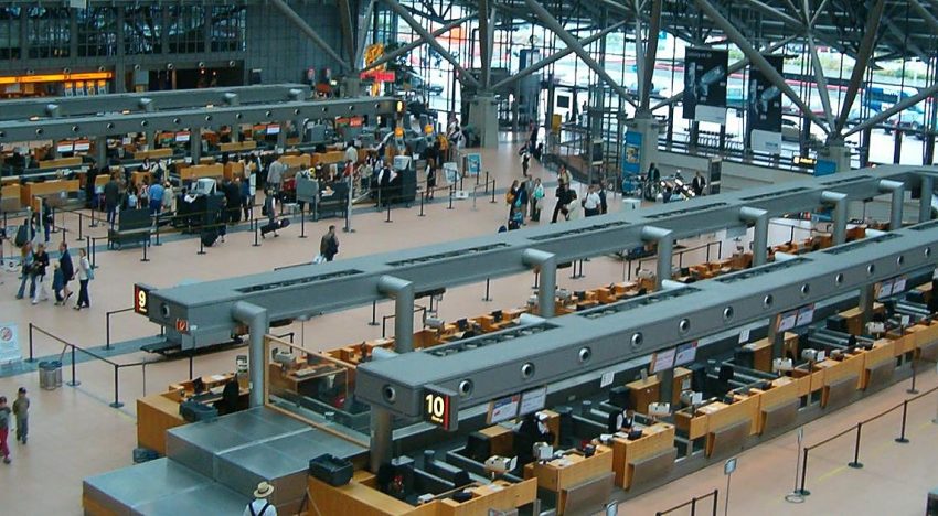 Desalojan el aeropuero de Hamburgo (Alemania) por un incidente de seguridad