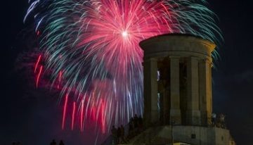 Una explosión en una fábrica de fuegos artificiales deja dos heridos y numerosos daños materiales en Malta