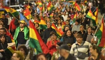 Estado de excepción en Bolivia para desbloquear los cortes de carreteras de los seguidores de Evo Morales