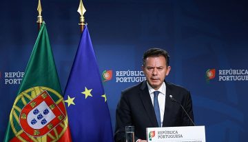 La izquierda y la derecha radical tumban la flexibilización del mercado laboral en Portugal