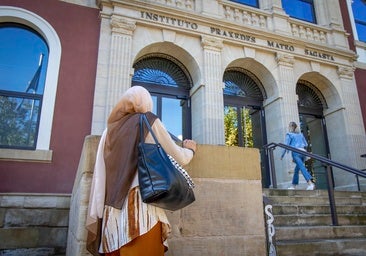 El Constitucional ampara la prohibición del velo islámico en las escuelas de Austria