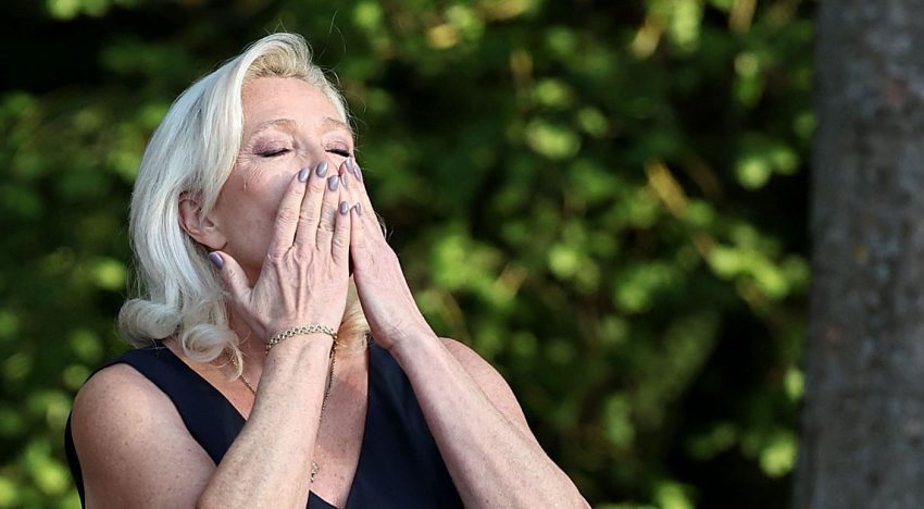 La Justicia francesa abre la puerta a que Le Pen se presente en las elecciones presidenciales del año que viene