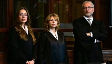 Encuentran muerta a una mujer y buscan como sospechoso a su pareja, huido a Oriente Próximo