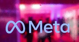 Los empleados denuncian a Meta por usar IA para vigilarlos a sus empleados y realizar despidos masivos