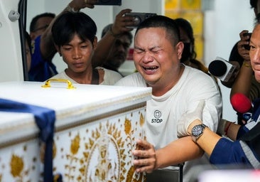 Ascienden a 33 los muertos por el incendio en un bar en Bangkok