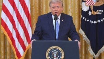 Trump amenaza con subir los aranceles a Canadá por los incendios que afectan a Nueva York antes de la final del Mundial