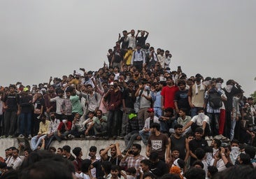 La India estrena ministro de Educación tras la dimisión de su predecesor por las protestas de las 'cucarachas'