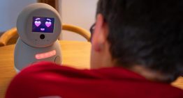 El CSIC desarrolla un robot con inteligencia emocional para apoyar terapias de niños con autismo: «Es tremendamente motivador»