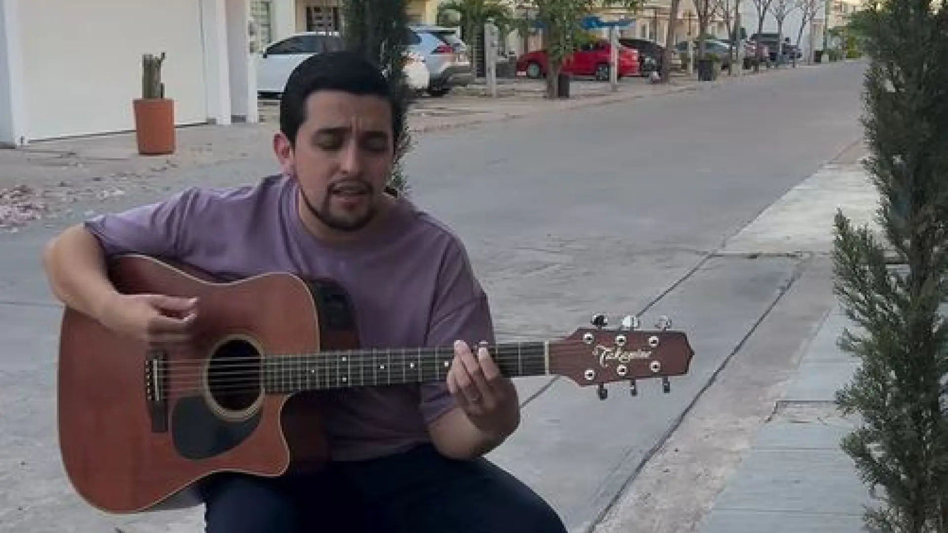 Asesinan a balazos en Sinaloa al cantante de música de banda y corridos Adán R.
