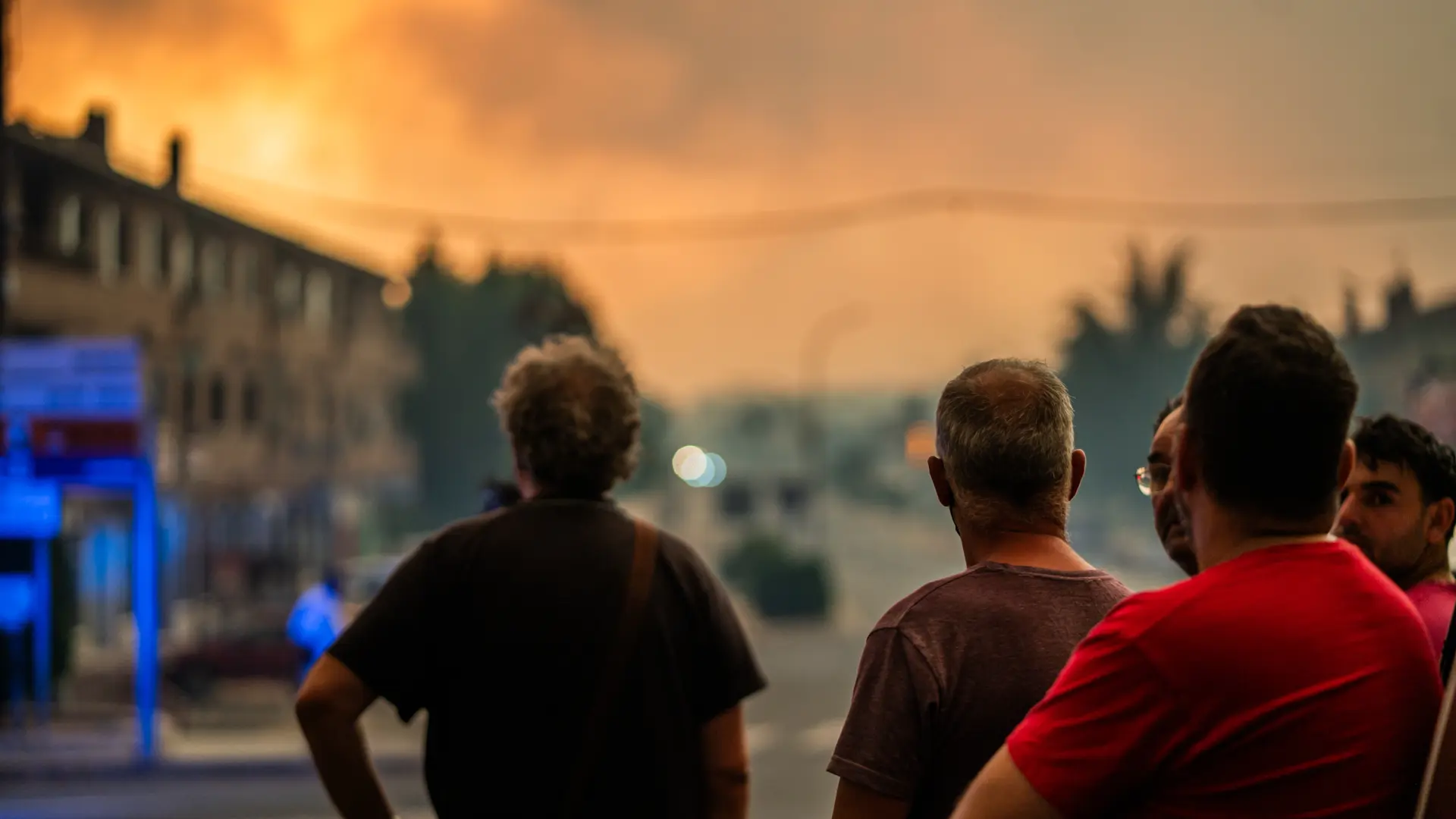 El Gobierno ultima una prestación para los trabajadores afectados por los incendios
