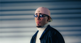 Omar Courtz anuncia su regreso al Choliseo con un video desde la playa
