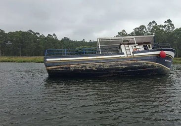 Un muerto y dos desaparecidos tras hundirse una embarcación cerca de Alcatraz