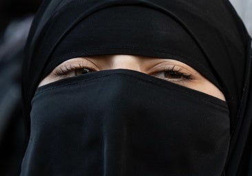 Portugal da luz verde a su ley que prohíbe el burka en espacios públicos