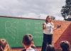 Mientras la IA responde preguntas, un colegio colombiano obtiene reconocimiento internacional por enseñar a formularlas