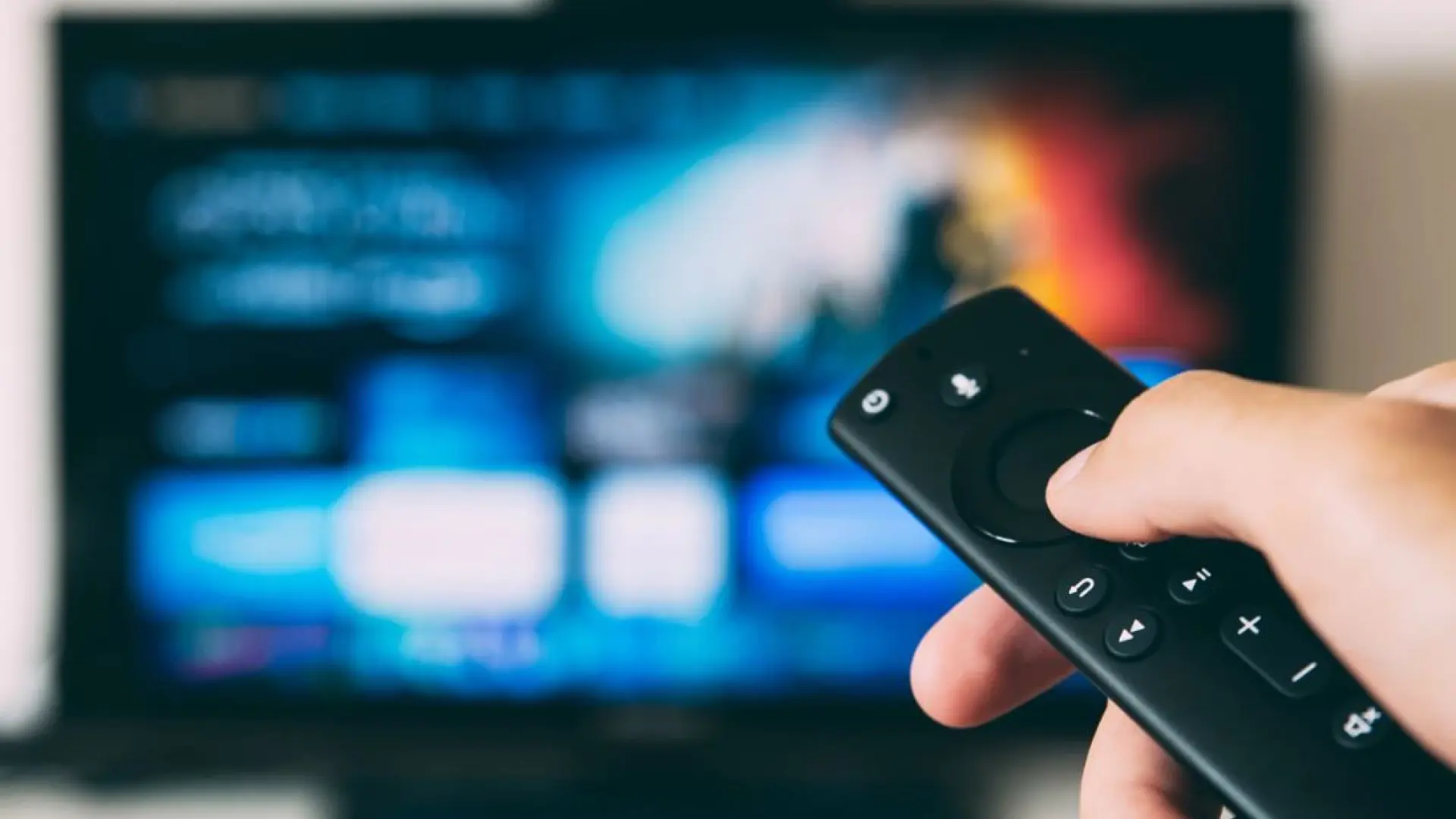 La TDT se renueva a partir de esta fecha: llega un nuevo canal y las emisiones en ultra alta definición
