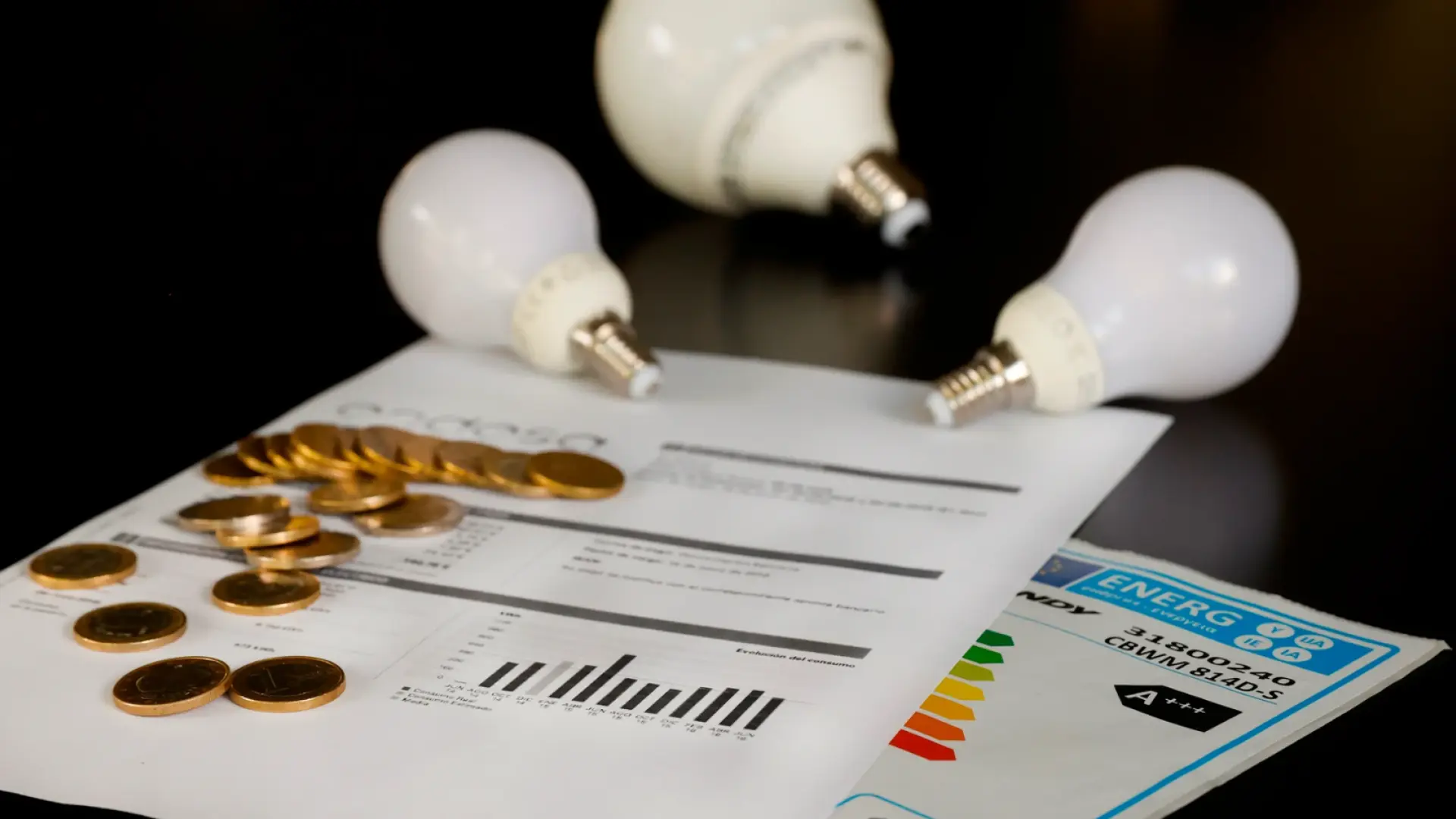 La luz se disparó en junio un 16% y el gas casi un 12% tras el fin de las rebajas fiscales, pero la inflación se mantuvo en el 3,2% por tercer mes consecutivo