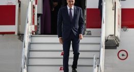Un revólver y seis balas: el inesperado regalo de Erdogan a los líderes europeos en la OTAN