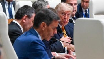 Trump promete al antiguo yihadista Al Sharaa sacar a Siria de la lista de países terroristas