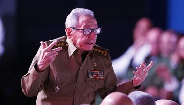 Raúl Castro reaparece en el homenaje a su hermano Fidel en La Habana