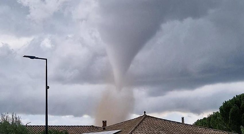 Al menos dos desaparecidos bajo los escombros tras el paso de un tornado en el sur de Francia