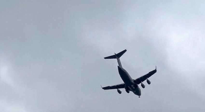 Un avión militar de EE.UU. aterriza en Moscú en medio del parón de las negociaciones sobre Ucrania