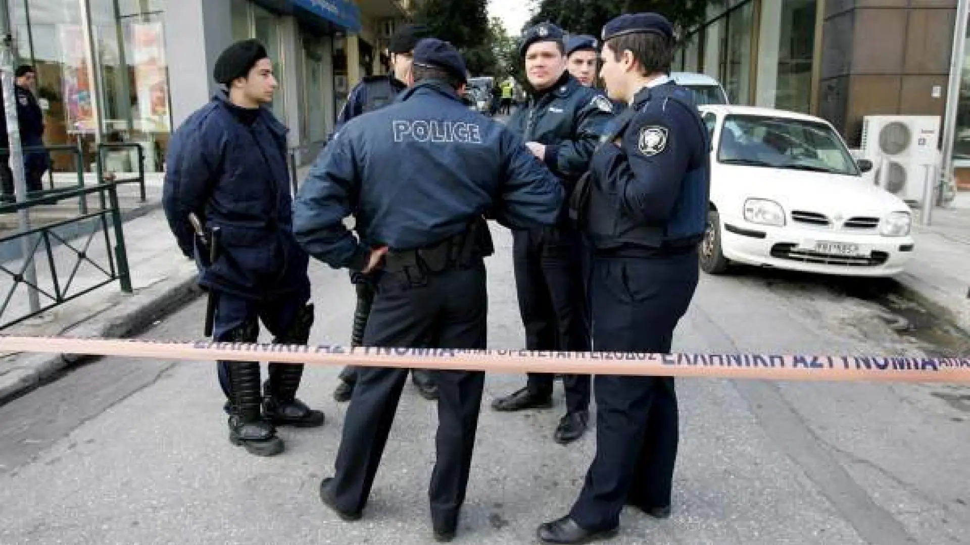 Detenido un hombre por esconder en un congelador a su padre muerto durante dos años para cobrar la pensión