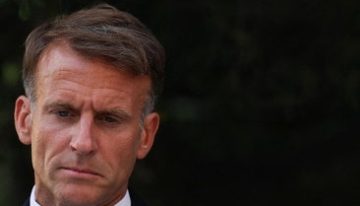 Macron y el Príncipe heredero Bin Salman debaten en París rutas alternativas al estrecho de Ormuz