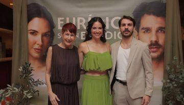 Denise Quiñones se enfrenta a los cantazos del amor y desamor en nueva pieza teatral