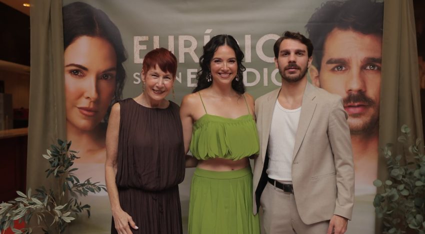 Denise Quiñones se enfrenta a los cantazos del amor y desamor en nueva pieza teatral