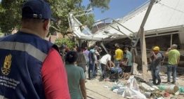 «Iba rumbo a la oficina cuando el suelo comenzó a brincar»