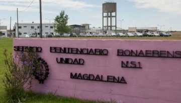 Detienen a 15 funcionarios por torturas y y violaciones a mujeres  en una cárcel de Buenos Aires: «Bésame las botas»
