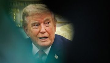 Los demócratas de Florida, el estado 'anticomunista', eligen a una socialista en las primarias al Senado