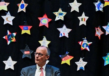 Abucheos al canciller Friedrich Merz en las campañas electorales del este alemán