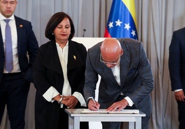 El régimen chavista y la oposición retrasan un día la segunda ronda de negociaciones