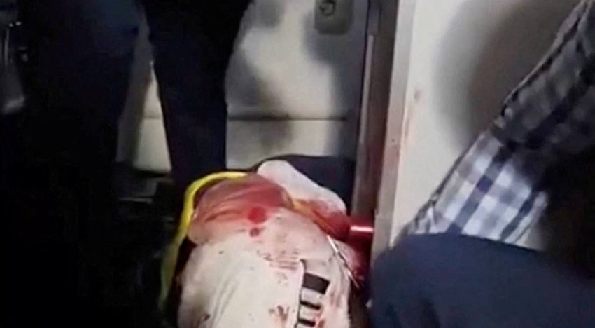Del piloto apuñalado por su compañero a la reacción de los pasajeros: secuencia de una salvación de película