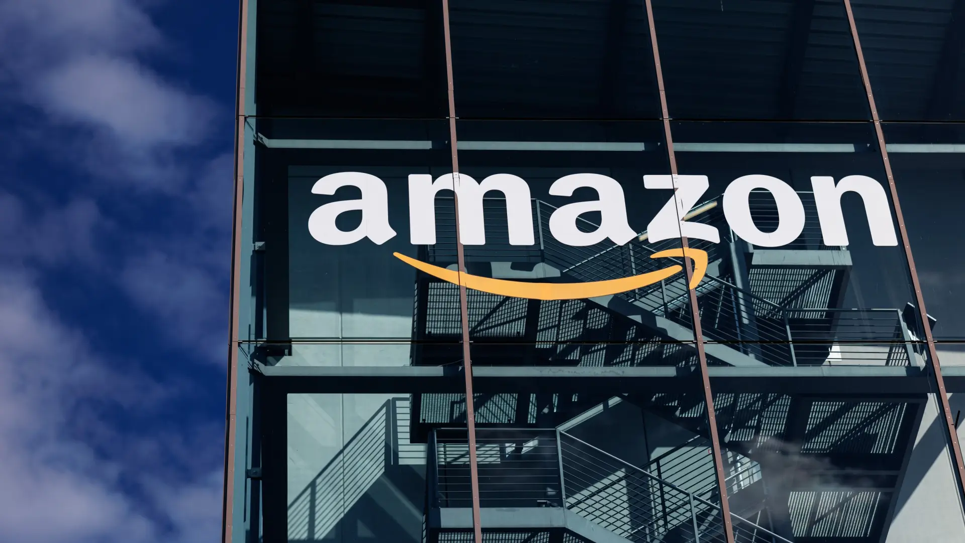 Amazon cumple 15 años en España: del primer libro vendido a la era de la inteligencia artificial