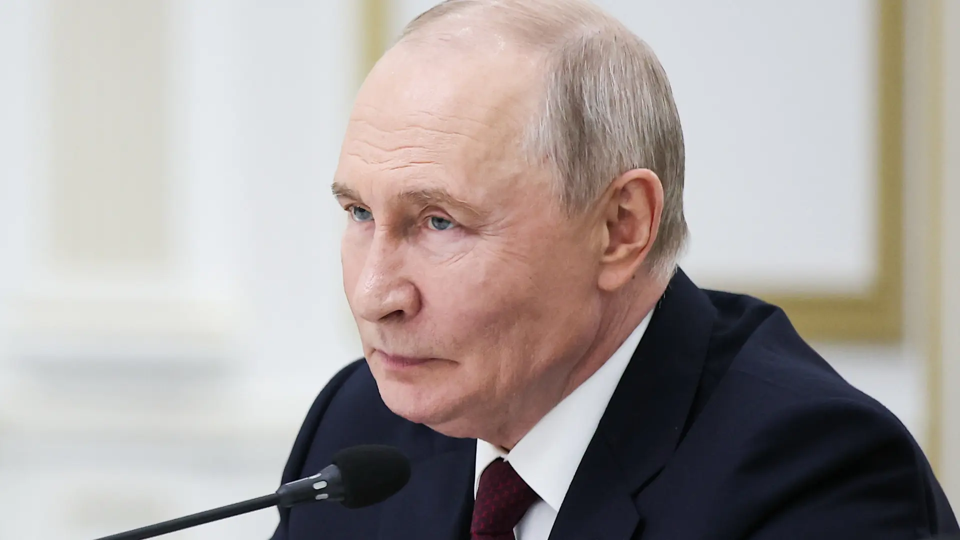 Putin acusa a Zelenski de «terrorismo de Estado» y presiona a Armenia para que elija entre Rusia y la UE