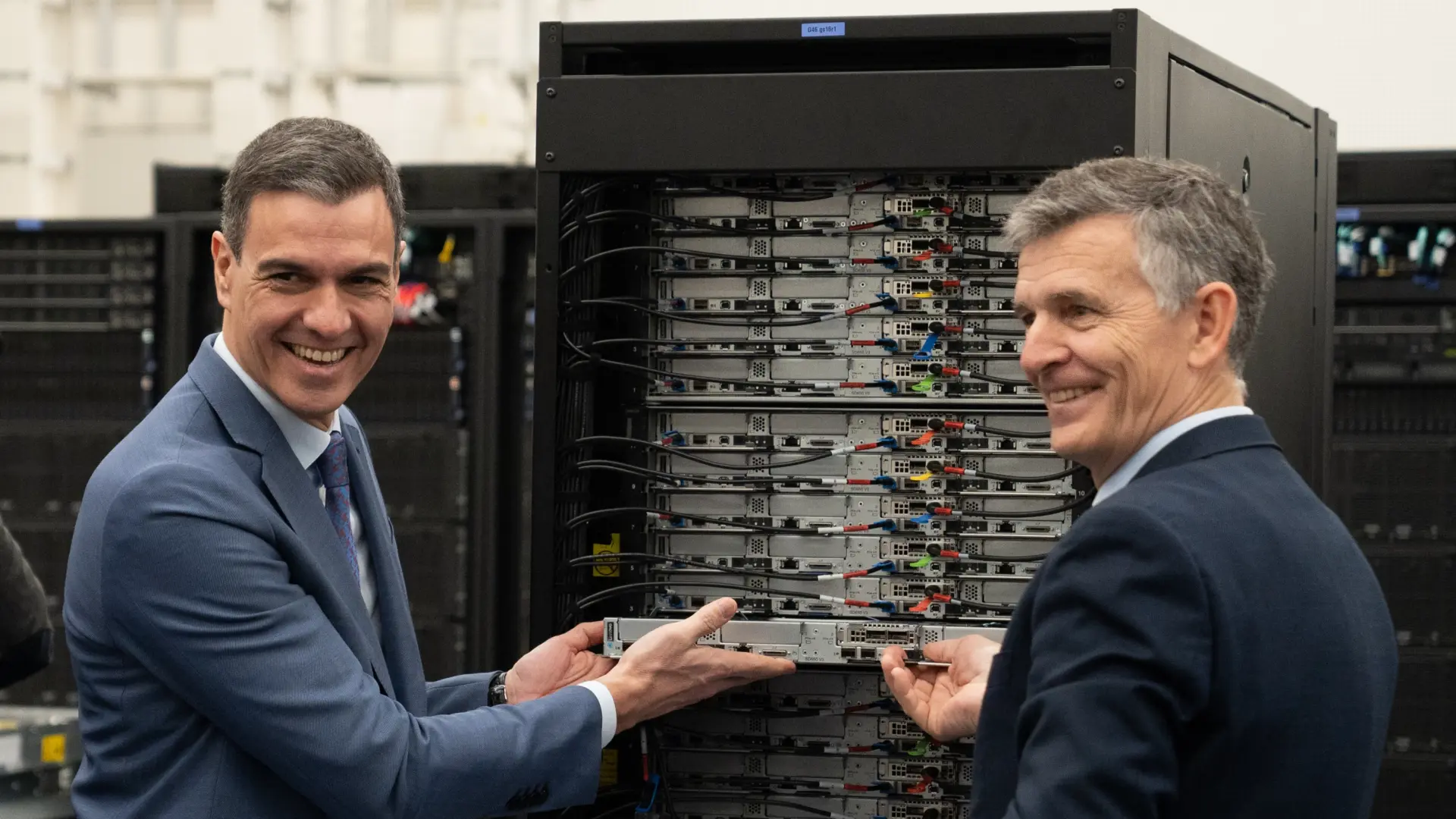 Sánchez sale en defensa del decreto de data centers: «El objetivo debe ser comerciar con bytes, no con vatios»