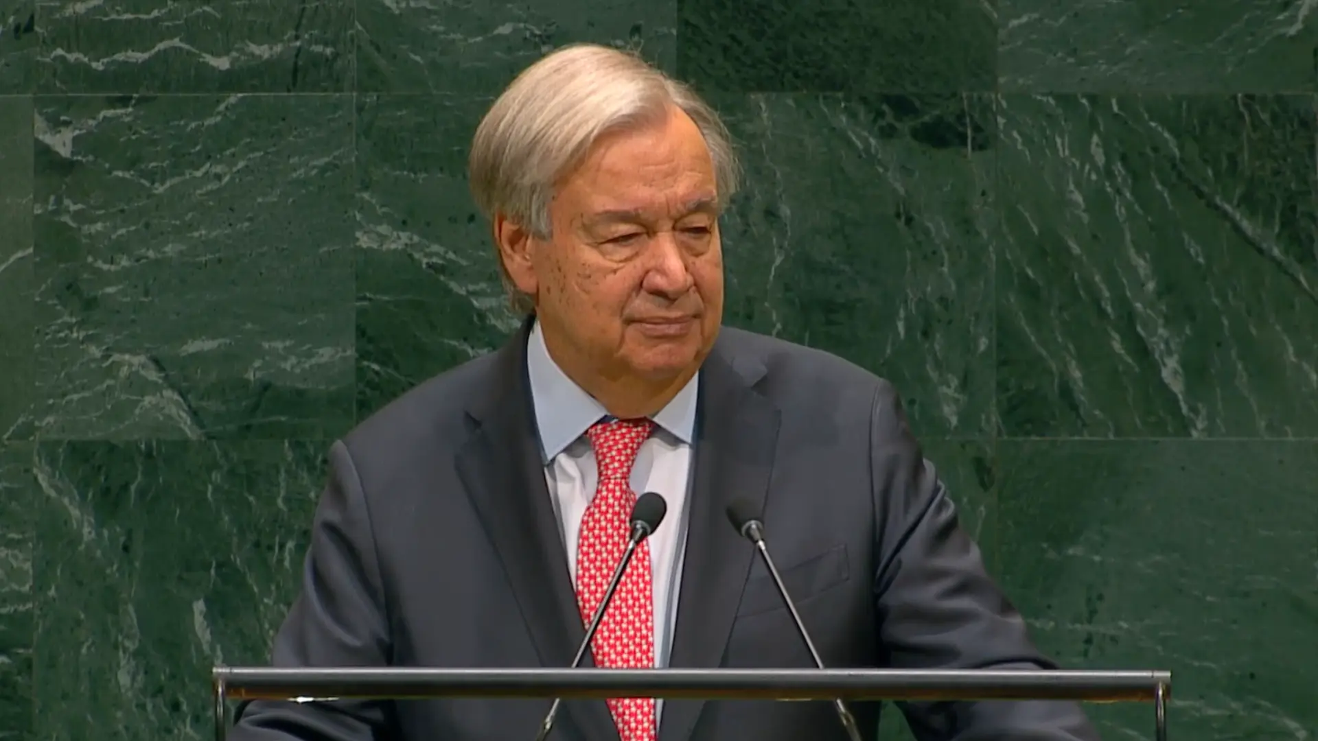 Guterres alerta de que el poder «está fuera de control» en el mundo actual y confronta dos modelos: «La ley o la fuerza»