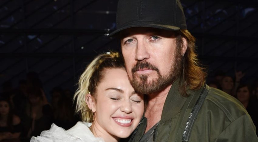 Billy Ray Cyrus apoya a su hija Miley tras eliminar su apellido en su nueva etapa como artista