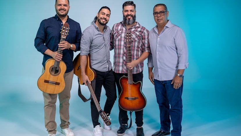 Triurbano renace entre boleros, guitarras y nuevas historias