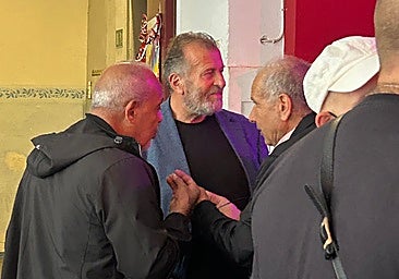 Merz radicaliza su política de inmigración para frenar la fuga de votos hacia AfD