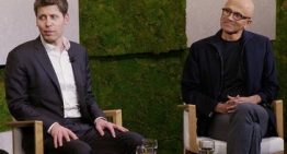 Jensen Huang, CEO de Nvidia, asegura que la IA no acabará pronto con la humanidad: «2030 no va a ser el fin del mundo, hay un 0% de probabilidades»